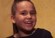Manuela Diaz une reprise des Gipsy Kings, pour son premier single « Djobi Djoba » Manuela Diaz The Voice: Kids