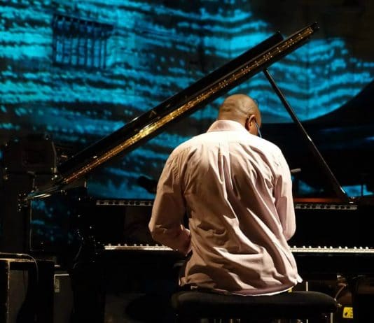 Jerry Léonide : La fulgurante ascension d’un jazzman mauricien en terre étrangère